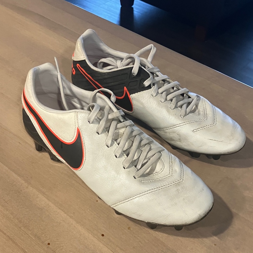 Nike Tiempo Legend